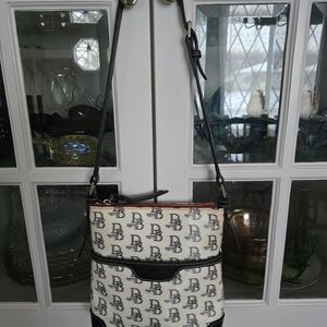 Dooney & Bourke Crossbody Purse